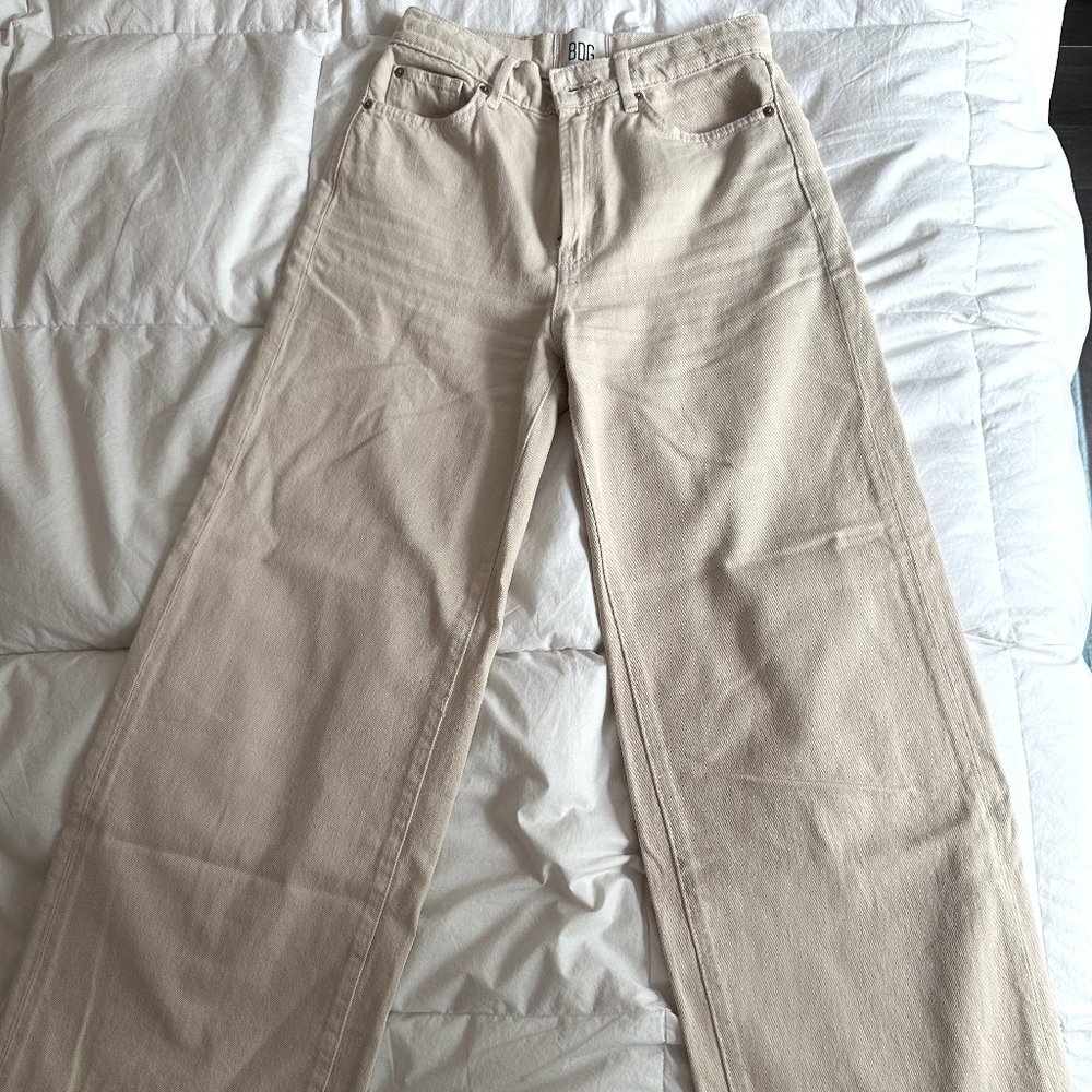 BDG High + Wide Jeans